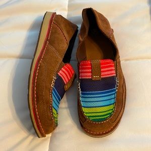 Ariat slip on shoes. Size 11